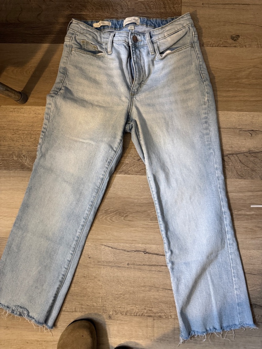 Universal Thread Light Blue Straight-Leg Jeans